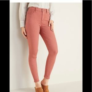 Women’s colored Rockstar Skinny Jeans